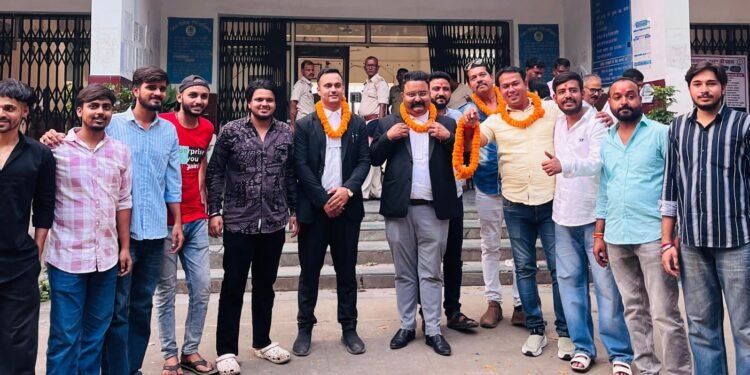 Jamshedpur court order : गोविंदपुर के चर्चित अश्विनी कुमार हत्याकांड के सारे तीन आरोपी साक्ष्य के अभाव में बरी, 16 गवाही के बावजूद बचाव पक्ष के अधिवक्ताओं ने आरोपियों को बचाने में पायी सफलता
