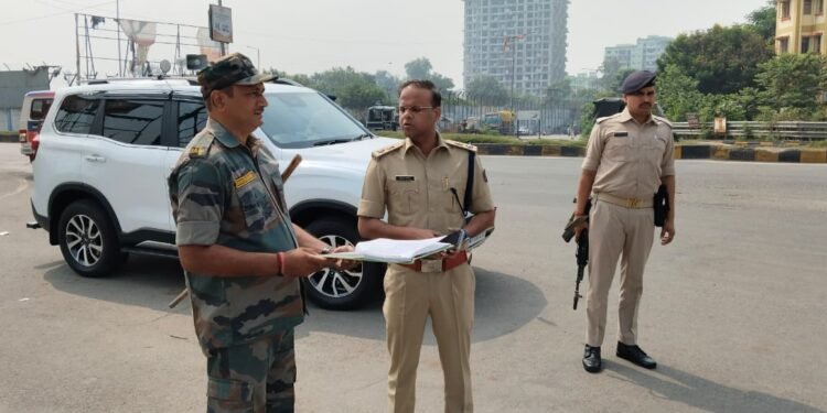 Jamshedpur ssp inspection – दुर्गा पूजा को लेकर एसएसपी ने चेकिंग प्वाइंटों का किया औचक निरीक्षण, सतर्कता बरतने का निर्देश Jamshedpur ssp inspection – दुर्गा पूजा को लेकर एसएसपी ने चेकिंग प्वाइंटों का किया औचक निरीक्षण, सतर्कता बरतने का निर्देश
