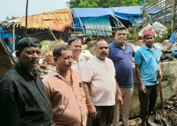 Jamshedpur bjp parsudih : भाजपा परसुडीह मंडल के ज्ञापन का असर, बाजार में शुरू हुई साफ-सफाई Jamshedpur bjp parsudih : भाजपा परसुडीह मंडल के ज्ञापन का असर, बाजार में शुरू हुई साफ-सफाई