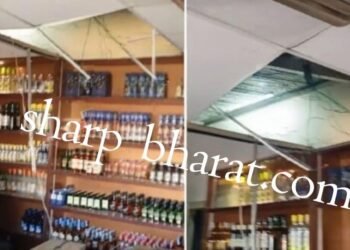 Jamshedpur theft – बर्मामाइंस में वाइन शॉप की छत काटकर चोरी, 33 हजार नकद और शराब ले उड़े चोर Jamshedpur theft – बर्मामाइंस में वाइन शॉप की छत काटकर चोरी, 33 हजार नकद और शराब ले उड़े चोर