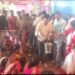 Jamshedpur rural – चाकुलिया के पुराना बाजार सार्वजनिक दुर्गा पूजा कमेटी ने किया महाप्रसाद वितरण