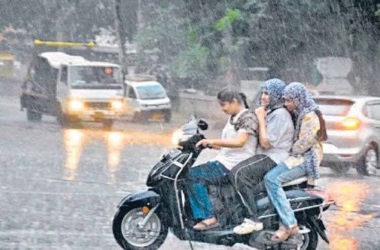 Jharkhand cyclone effect – चक्रवाती तूफान अर्नब के कारण कोल्हान समेत पूरे झारखंड में सुबह से बारिश, शुक्रवार को भी बारिश का अनुमान, कब से साफ होगा मौसम, जाने Jharkhand cyclone effect – चक्रवाती तूफान अर्नब के कारण कोल्हान समेत पूरे झारखंड में सुबह से बारिश, शुक्रवार को भी बारिश का अनुमान, कब से साफ होगा मौसम, जाने