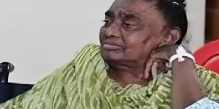 Jharkhand ranchi rupi soren passes away : मुख्यमंत्री हेमंत सोरेन की मां रूपी सोरेन का निधन, दिल की बीमारी के कारण निजी अस्पताल में वेंटिलेटर पर थीं Jharkhand ranchi rupi soren passes away : मुख्यमंत्री हेमंत सोरेन की मां रूपी सोरेन का निधन, दिल की बीमारी के कारण निजी अस्पताल में वेंटिलेटर पर थीं