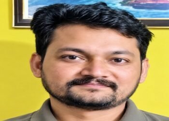 Jamshedpur suicide : जमशेदपुर के भालुबासा निवासी ने घर में लगा ली फांसी, हादसे के समय पत्नी व बच्चे नहीं थे घर पर