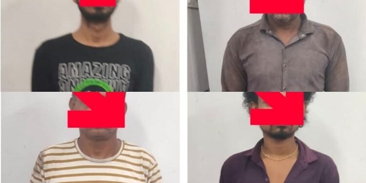 Jamshedpur 4 accused arrested : ऑपरेशन जीरो टॉलरेंस के तहत जमशेदपुर पुलिस को बड़ी सफलता, बिष्टुपुर व ओलीडीह क्षेत्र से दो-दो आरोपी गिरफ्तार, चारों को न्यायिक हिरासत में भेजा गया जेल