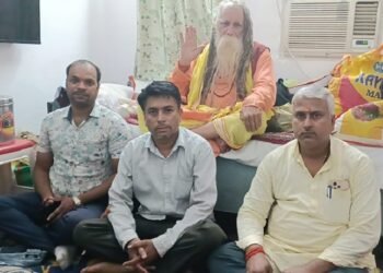 Jamshedpur mangala baba arrived steel city : जमशेदपुर पहुंचे श्री श्री 108 मंगला बाबा, भक्तों को दिया आशीर्वाद, माता भगवती के गज पर आगमन का दिया संदेश, सुख-समृद्धि के लिए भक्तों को किया प्रेरित Jamshedpur mangala baba arrived steel city : जमशेदपुर पहुंचे श्री श्री 108 मंगला बाबा, भक्तों को दिया आशीर्वाद, माता भगवती के गज पर आगमन का दिया संदेश, सुख-समृद्धि के लिए भक्तों को किया प्रेरित