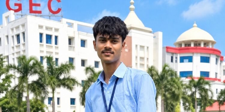 Jamshedpur rural engineering student’s suspicious death :  बहरागोड़ा के कंप्यूटर इंजीनियरिंग के छात्र की संदिग्ध हालात में मौत, शोकाकुल परिजनों का रो-रोकर बुरा हाल, मामले की गहन जांच की लगाई गुहार