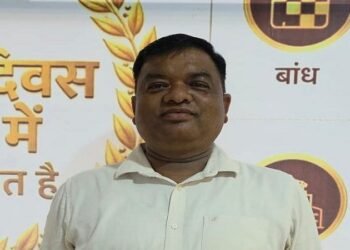 West singhbhum Contractors under scrutiny : लंबित योजनाओं वाले संवेदकों पर लटकी डिबार की तलवार, निविदा से पहले संवेदकों के कार्यों की रिपोर्ट तलब, नई योजनाओं के आवंटन पर लग सकती है रोक West singhbhum Contractors under scrutiny : लंबित योजनाओं वाले संवेदकों पर लटकी डिबार की तलवार, निविदा से पहले संवेदकों के कार्यों की रिपोर्ट तलब, नई योजनाओं के आवंटन पर लग सकती है रोक