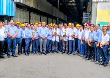 Jamshedpur tata motors workers union : टाटा मोटर्स वर्कर्स यूनियन अध्यक्ष व महामंत्री का फाउंड्री डिवीजन में हुआ स्वागत, कंपनी के वरीय पदाधिकारियों का भी हुआ स्वागत Jamshedpur tata motors workers union : टाटा मोटर्स वर्कर्स यूनियन अध्यक्ष व महामंत्री का फाउंड्री डिवीजन में हुआ स्वागत, कंपनी के वरीय पदाधिकारियों का भी हुआ स्वागत