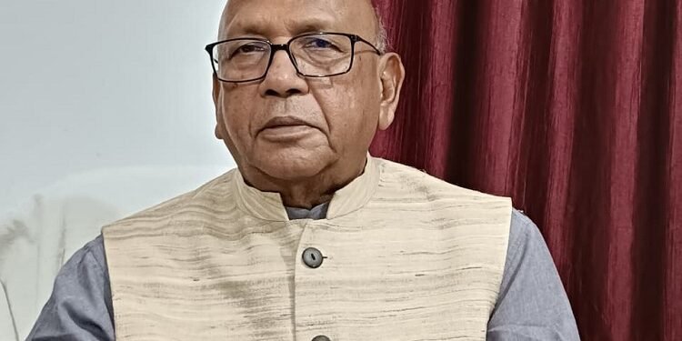 jamshedpur mla saryu roy attack : मानगो नगर निगम में कचरा फेंकने पर विधायक सरयू राय की तल्खी बरकरार, जमशेदपुर के विधायक सरयू राय ने कहा – मुकदमों से नहीं डरता, जमानत के लिए पैरवी करने भी नहीं जाऊंगा jamshedpur mla saryu roy attack : मानगो नगर निगम में कचरा फेंकने पर विधायक सरयू राय की तल्खी बरकरार, जमशेदपुर के विधायक सरयू राय ने कहा – मुकदमों से नहीं डरता, जमानत के लिए पैरवी करने भी नहीं जाऊंगा
