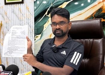 Jamshedpur mla sanjeev rejects engineer’s allegations : मारपीट के आरोपों पर विधायक संजीव सरदार का पलटवार, बोले – अधिकारियों से सिर्फ जानकारी ली, मारपीट का आरोप बेबुनियाद Jamshedpur mla sanjeev rejects engineer’s allegations : मारपीट के आरोपों पर विधायक संजीव सरदार का पलटवार, बोले – अधिकारियों से सिर्फ जानकारी ली, मारपीट का आरोप बेबुनियाद