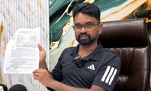 Jamshedpur mla sanjeev rejects engineer’s allegations : मारपीट के आरोपों पर विधायक संजीव सरदार का पलटवार, बोले – अधिकारियों से सिर्फ जानकारी ली, मारपीट का आरोप बेबुनियाद