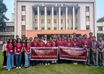 srinath university study tour : श्रीनाथ विश्वविद्यालय के छात्रों का आईआईटी खड़गपुर में शैक्षणिक भ्रमण, रिसर्च और साइंस को बढ़ावा देने की पहल srinath university study tour : श्रीनाथ विश्वविद्यालय के छात्रों का आईआईटी खड़गपुर में शैक्षणिक भ्रमण, रिसर्च और साइंस को बढ़ावा देने की पहल