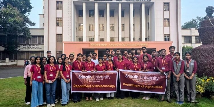 srinath university study tour : श्रीनाथ विश्वविद्यालय के छात्रों का आईआईटी खड़गपुर में शैक्षणिक भ्रमण, रिसर्च और साइंस को बढ़ावा देने की पहल srinath university study tour : श्रीनाथ विश्वविद्यालय के छात्रों का आईआईटी खड़गपुर में शैक्षणिक भ्रमण, रिसर्च और साइंस को बढ़ावा देने की पहल