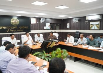 jamshedpur dc meeting : जमशेदपुर के उपायुक्त ने की नगर निकायों की बैठक, स्वच्छता, कचरा प्रबंधन एवं दुर्गापूजा को लेकर दिए गए आवश्यक दिशा-निर्देश