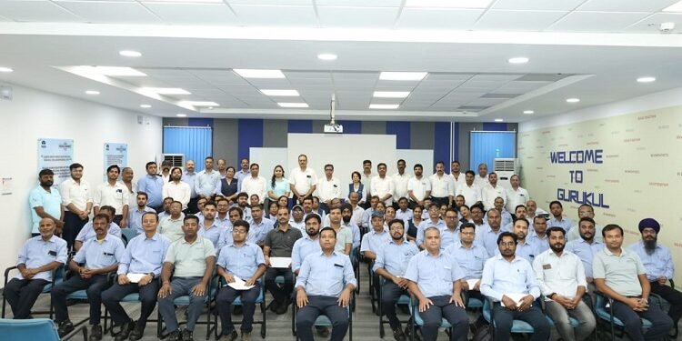 Jamshedpur tata motors felicitation : टाटा मोटर्स के प्रशिक्षण पूरा करने वाले कर्मियों को किया गया सम्मानित, कंपनी की प्रगति स्कीम के तहत डिप्लोमा कोर्स करनेवाले कर्मी सम्मानित Jamshedpur tata motors felicitation : टाटा मोटर्स के प्रशिक्षण पूरा करने वाले कर्मियों को किया गया सम्मानित, कंपनी की प्रगति स्कीम के तहत डिप्लोमा कोर्स करनेवाले कर्मी सम्मानित