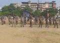 Jamshedpur police mock drill : दुर्गापूजा के मद्देनजर जमशेदपुर पुलिस ने साकची गोलचक्कर से निकाला रूट मार्च, आमबगान तक गए रूट मार्ट में हुआ मॉक ड्रिल Jamshedpur police mock drill : दुर्गापूजा के मद्देनजर जमशेदपुर पुलिस ने साकची गोलचक्कर से निकाला रूट मार्च, आमबगान तक गए रूट मार्ट में हुआ मॉक ड्रिल