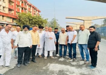 jamshedpur mla saryu roy fire on nhai : जमशेदपुर के विधायक सरयू राय ने लगाया एनएचएआइ के अधिकारियों पर वादाखिलाफी का आरोप, बोले – एनएच-33 के निर्माण में भारी लापरवाही, इस रफ्तार से तो 5 साल में भी पूरा नहीं होगा काम, अब स्थानीय जनता का धैर्य जवाब देने लगा है jamshedpur mla saryu roy fire on nhai : जमशेदपुर के विधायक सरयू राय ने लगाया एनएचएआइ के अधिकारियों पर वादाखिलाफी का आरोप, बोले – एनएच-33 के निर्माण में भारी लापरवाही, इस रफ्तार से तो 5 साल में भी पूरा नहीं होगा काम, अब स्थानीय जनता का धैर्य जवाब देने लगा है