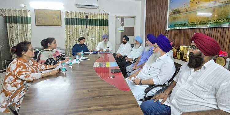Jamshedpur sikh wisdom academy : सिख विजडम एकेडमी के विकास व गुणवत्ता सुधारने के लिए योजनाबद्ध तरीके से होगा काम, सेंट्रल गुरुद्वारा प्रबंधक कमेटी प्रबंधन समिति की बैठक में लिया गया निर्णय Jamshedpur sikh wisdom academy : सिख विजडम एकेडमी के विकास व गुणवत्ता सुधारने के लिए योजनाबद्ध तरीके से होगा काम, सेंट्रल गुरुद्वारा प्रबंधक कमेटी प्रबंधन समिति की बैठक में लिया गया निर्णय