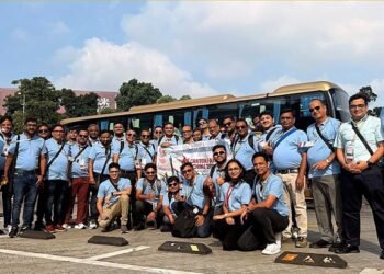 Singhbhum chamber delegation returned from china canton fare :  सिंहभूम चैंबर के 40 सदस्यीय दल चीन के कैंटन फेयर का सफल दौरा कर शहर लौटा, नई तकनीक, नवाचार और औद्योगिक विकास की संभावनाएं लेकर लौटा चैंबर का दल