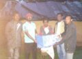 Jsmshedpur rural mla helps rain efected ladies : लगातार बारिश के बेघर हुईं बनकाटी की दो महिलाओं की मदद को आगे आये विधायक सोमेश सोरेन, दोनों परिवारों को मुहैया कराए तिरपाल Jsmshedpur rural mla helps rain efected ladies : लगातार बारिश के बेघर हुईं बनकाटी की दो महिलाओं की मदद को आगे आये विधायक सोमेश सोरेन, दोनों परिवारों को मुहैया कराए तिरपाल