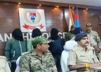 jharkhand ranchi police action-अरगोड़ा के राजस्वकर्मी हत्याकांड में तीन गिरफ्तार, अन्य आरोपियों की गिरफ्तारी के लिए चल रही है छापेमारी jharkhand ranchi police action-अरगोड़ा के राजस्वकर्मी हत्याकांड में तीन गिरफ्तार, अन्य आरोपियों की गिरफ्तारी के लिए चल रही है छापेमारी