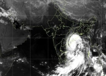 Jharkhand cyclone alert : रौद्र रूप लेकर आगे बढ़ रहा है समुद्री चक्रवात ‘अर्नब’, शाम से झारखंड में दिखने लगेगा असर, कोल्हान समेत इन जिलों में ऑरेंज अलर्ट