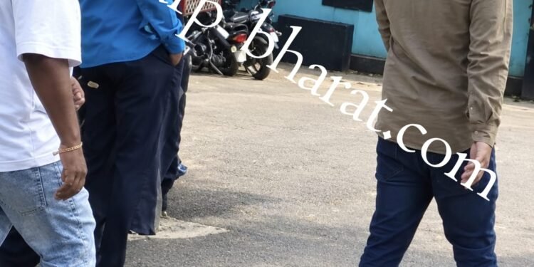 jamshedpur saraikela police big catch : जमशेदपुर के कारोबारी निखार हत्याकांड में गैंगस्टर कन्हैया सिंह हिरासत में, पूछताछ जारी