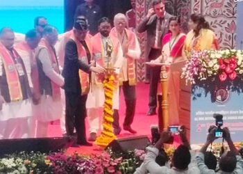 Deoghar aiims convocation- देवघर एम्स का दीक्षांत समारोह आयोजित, उपराष्ट्रपति ने बांटी मेडिकल डिग्रियां