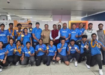 Indian archery team welcome – भारतीय तीरंदाजी टीम का पूर्व सीएम अर्जुन मुंडा ने दिल्ली हवाई अड्डे पर किया स्वागत, एशियाई खेल में पांच गोल्ड समेत 9 पदक हासिल कर बढ़ाया देश का मान, देखिए video