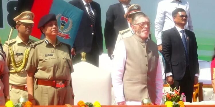 jharkhand national police archery competition-रांची में 5 दिवसीय राष्ट्रीय पुलिस तीरंदाजी प्रतियोगिता का आगाज, राज्यपाल ने किया उद्घाटन, 28 टीमें ले रही है हिस्सा jharkhand national police archery competition-रांची में 5 दिवसीय राष्ट्रीय पुलिस तीरंदाजी प्रतियोगिता का आगाज, राज्यपाल ने किया उद्घाटन, 28 टीमें ले रही है हिस्सा