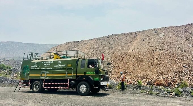 Tata steel Bokaro sustainable initiative : टाटा स्टील वेस्ट बोकारो में सस्टेनेबल खनन और पर्यावरण संरक्षण के लिए हाइड्रोसीडिंग पहल की शुरुआत, होगा इलाके के लोगों को लाभ