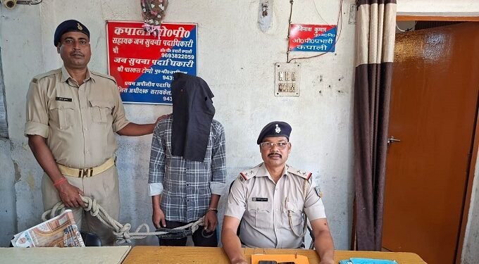Jamshedpur border area police action : कपाली में पत्नी की हत्या का आरोपी गिरफ्तार, भेजा गया जेल