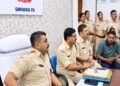 Saraikela police action : गम्हरिया थाने में महिला से दुष्कर्म के मामले में सिपाही गिरफ्तार, थाना प्रभारी समेत 4 पुलिसकर्मी सस्पेंड Saraikela police action : गम्हरिया थाने में महिला से दुष्कर्म के मामले में सिपाही गिरफ्तार, थाना प्रभारी समेत 4 पुलिसकर्मी सस्पेंड