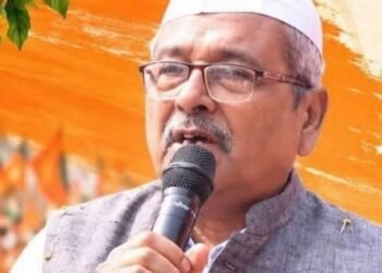 Jamshedpur bjp big loss : भाजपा के जिला अध्यक्ष रहे चंद्रशेखर मिश्रा का निधन, पार्टी के कार्यक्रम में हिस्सा लेने जाते समय आया हार्ट अटैक