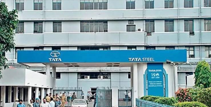 Tata steel new timing : टाटा स्टील के कर्मचारियों की 1 नवंबर से ड्यूटी का समय बदलेगा, मैनेजमेंट और यूनियन ने लिया फैसला, आगे की यह है योजना Tata steel new timing : टाटा स्टील के कर्मचारियों की 1 नवंबर से ड्यूटी का समय बदलेगा, मैनेजमेंट और यूनियन ने लिया फैसला, आगे की यह है योजना