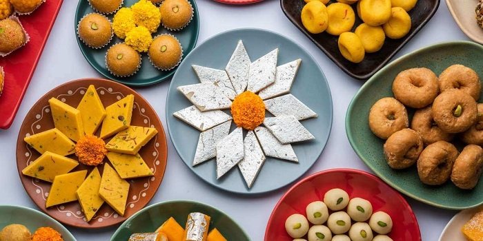 Jamshedpur diwali sweets – दिवाली पर जमशेदपुर में श्याम भक्त मंडल उपलब्ध कराएगा गुणवत्तापूर्ण व सस्ती मिठाई, बुकिंग शुरू Jamshedpur diwali sweets – दिवाली पर जमशेदपुर में श्याम भक्त मंडल उपलब्ध कराएगा गुणवत्तापूर्ण व सस्ती मिठाई, बुकिंग शुरू